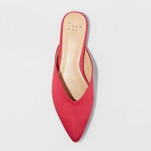 Women's Lan Faux Satin V Throat Backless Mules-6.5